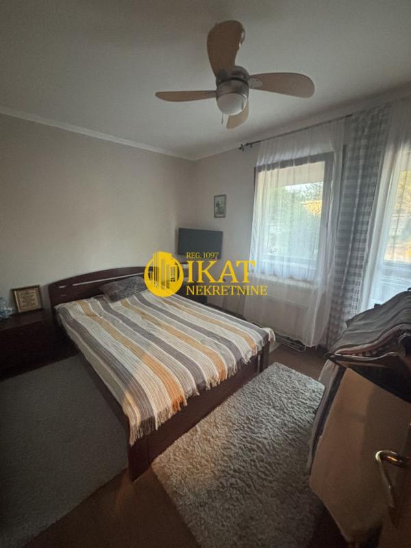 Slika 9 - Vasilija Ostroškog,  Kuća na prodaju, 157m2, 420.000€