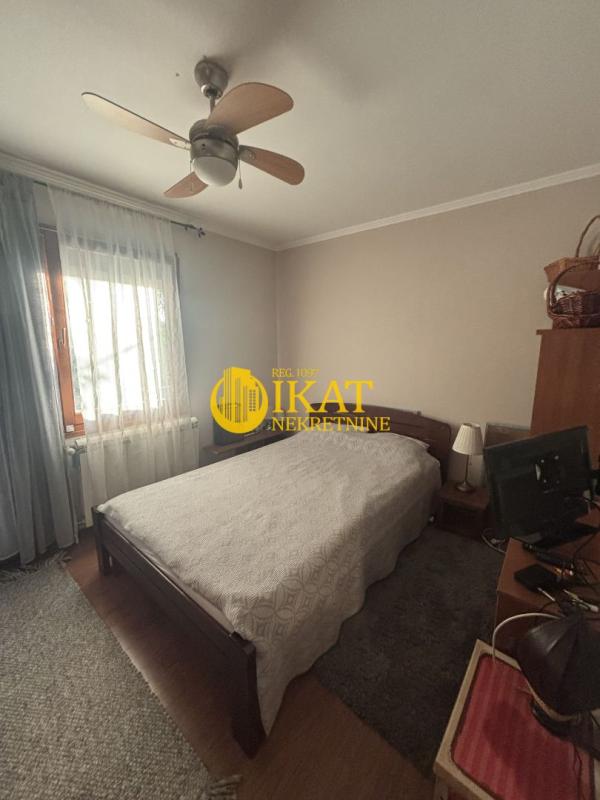 Slika 10 - Vasilija Ostroškog,  Kuća na prodaju, 157m2, 420.000€