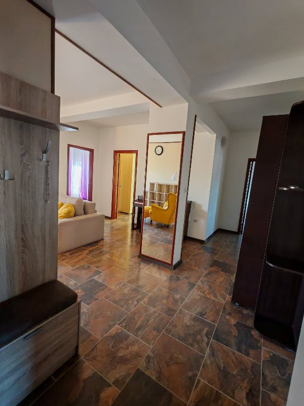 Slika 2 - Hablova, Četvorosoban stan za izdavanje, 120m2, 800€