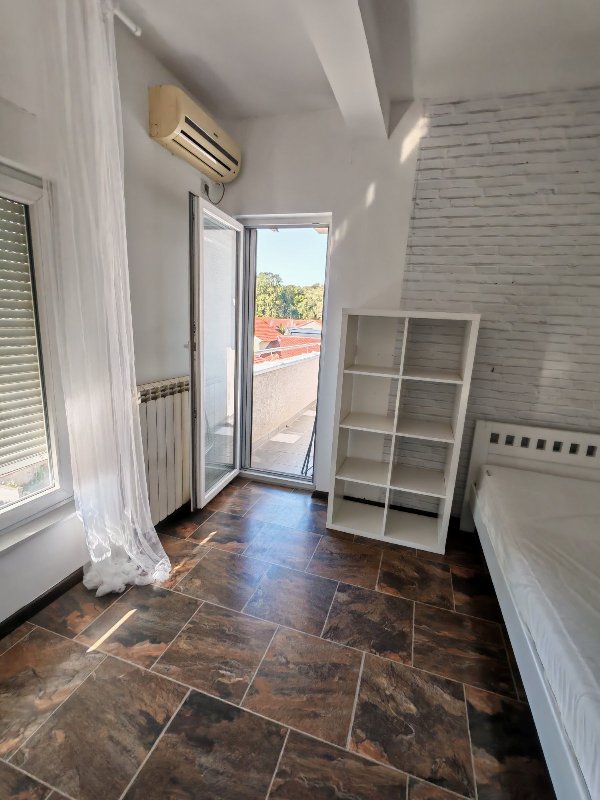 Slika 9 - Hablova, Četvorosoban stan za izdavanje, 120m2, 800€