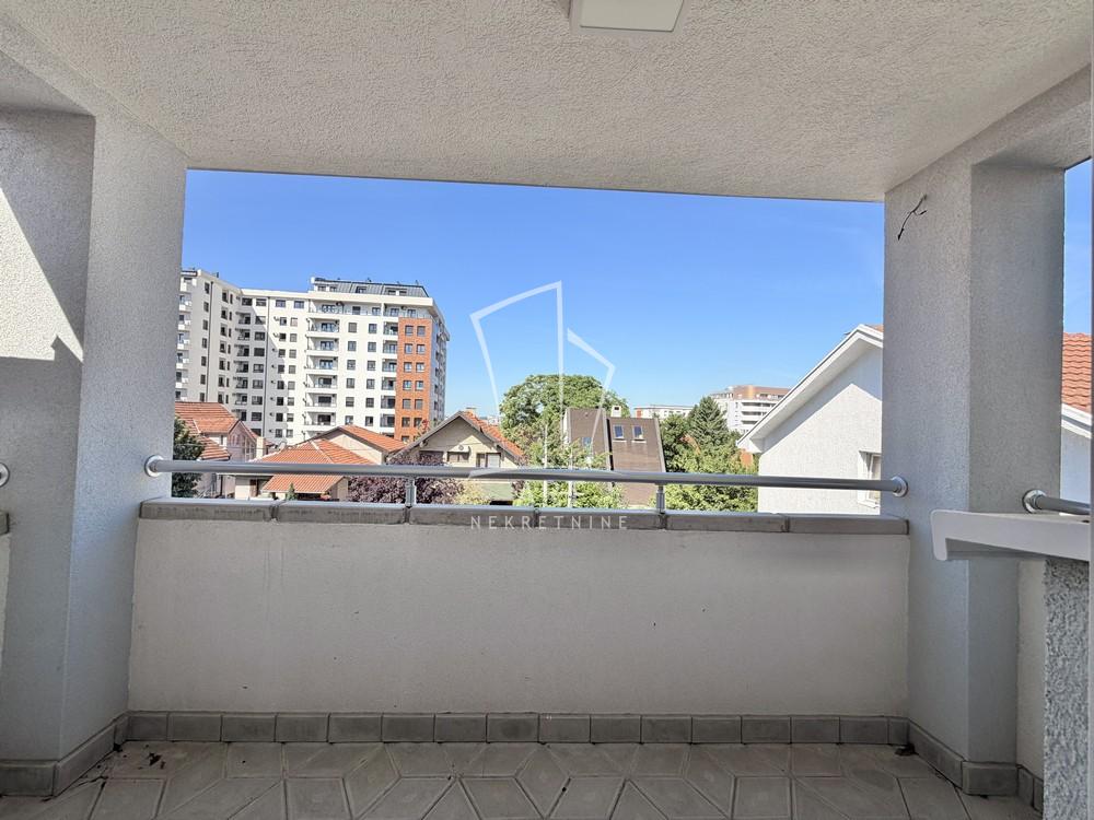 Slika 11 - Zabrđanska, Dvoiposoban stan za izdavanje, 78m2, 650€