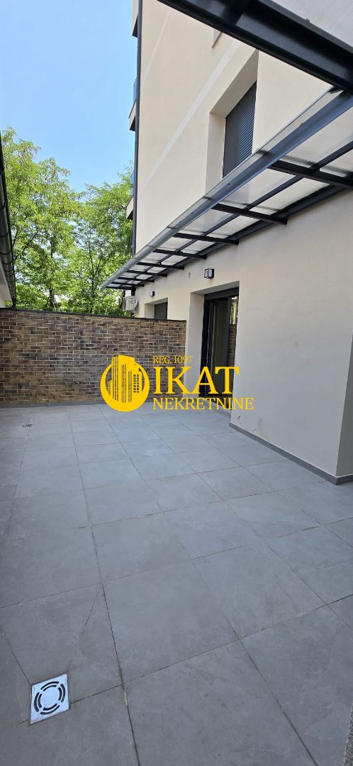 Slika 10 - Voje Veljkovića, Trosoban stan na prodaju, 68m2, 260.000€