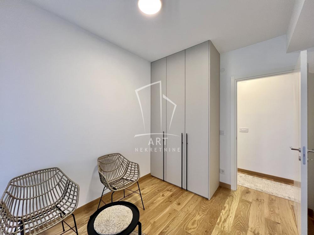 Slika 8 - Vojvode Stepe, Trosoban stan za izdavanje, 70m2, 1.000€