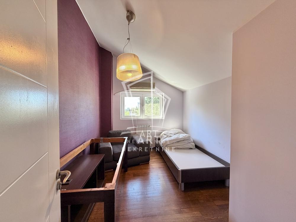 Slika 7 - Bulevar oslobođenja, Četvorosoban stan na prodaju, 115m2, 380.000€