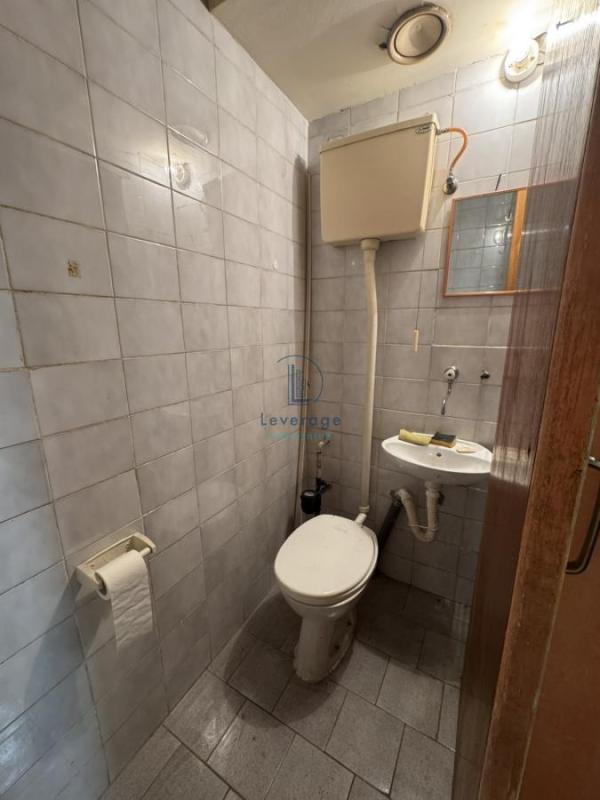 Slika 3 -  Lokal za izdavanje, 8m2, 250€
