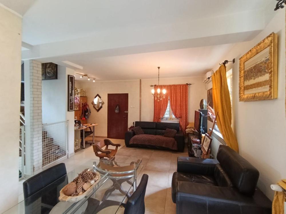 Slika 11 -  Kuća na prodaju, 180m2, 285.000€