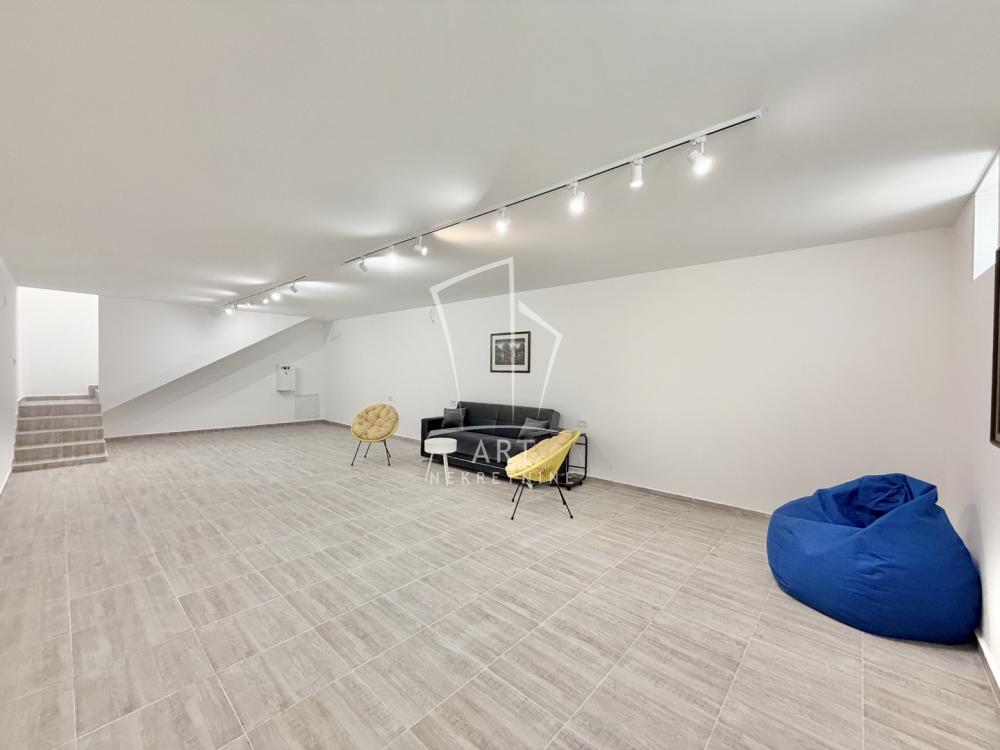 Slika 7 - Bastavska,  Kuća na prodaju, 203m2, 415.000€