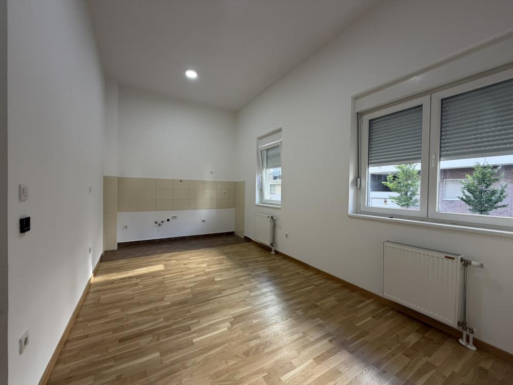 Slika 1 - Jednoiposoban stan na prodaju, 32m2, 119.900€
