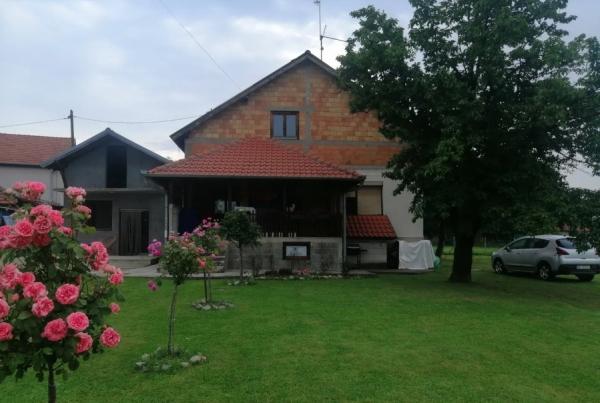 Slika 4 - Medjuluzje,  Kuća na prodaju, 130m2, 130.000€