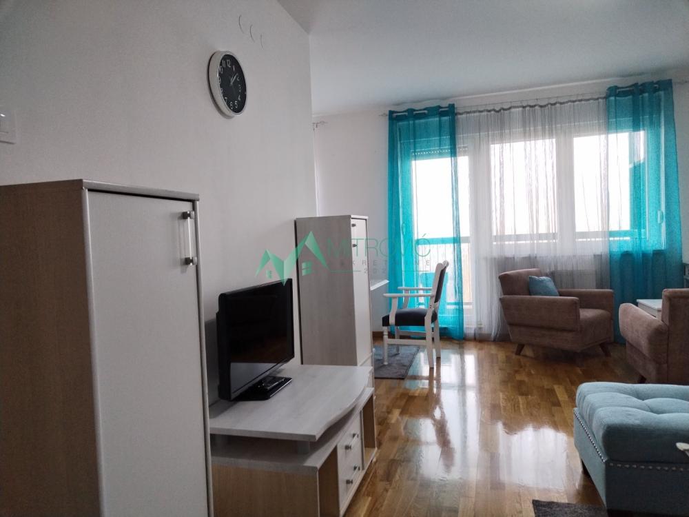 Slika 1 - Dvosoban stan za izdavanje, 56m2, 400€