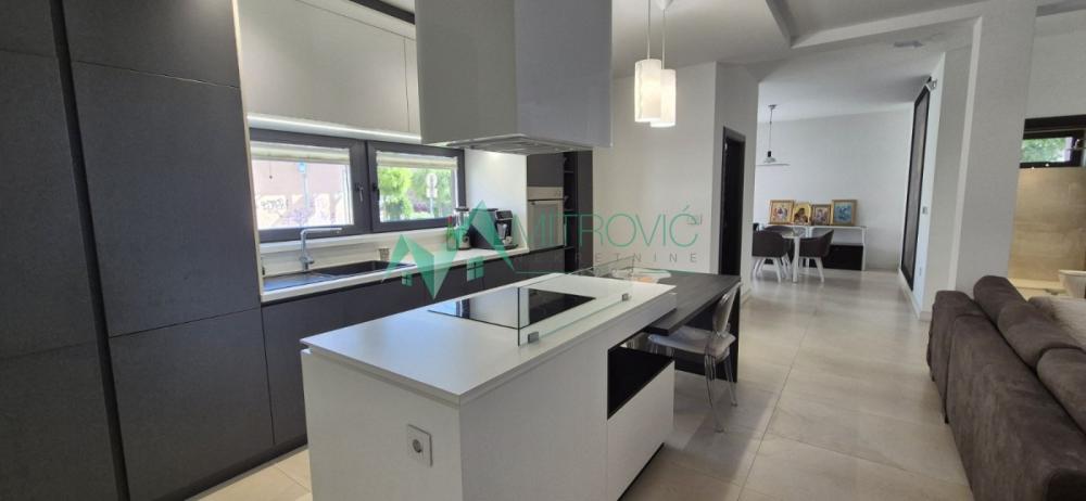 Slika 4 -  Kuća na prodaju, 172m2, 432.600€