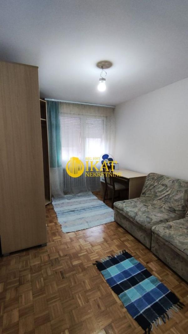 Slika 3 - Paunova, Trosoban stan za izdavanje, 77m2, 550€