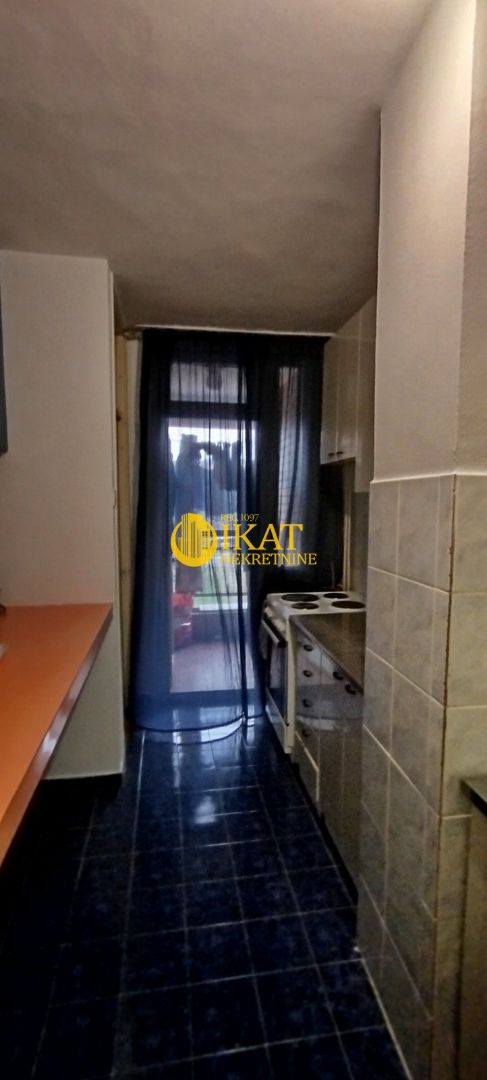 Slika 9 - Paunova, Trosoban stan za izdavanje, 77m2, 550€