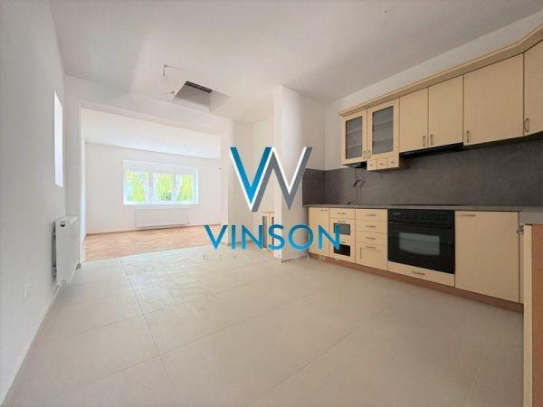 Glavna slika -Ružin gaj,  Kuća za izdavanje, 118m2, 700€