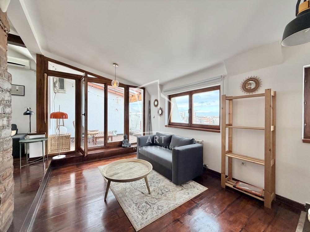 Slika 3 - Cara Nikolaja II, Trosoban stan za izdavanje, 83m2, 1.250€