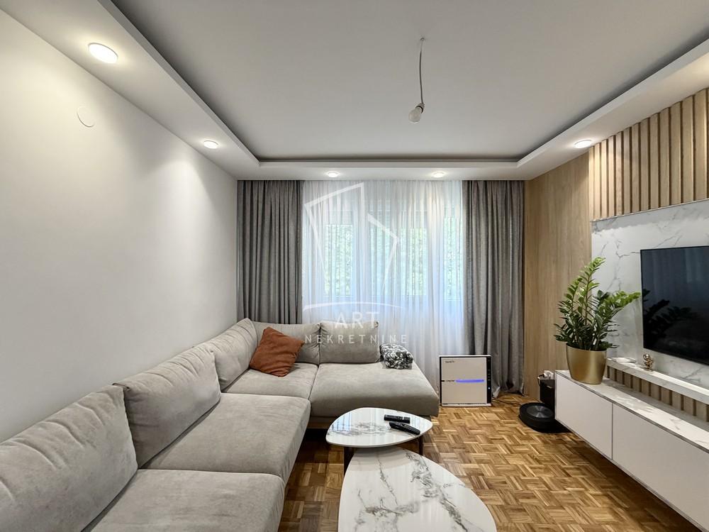 Slika 1 - Partizanske avijacije, Dvoiposoban stan na prodaju, 72m2, 250.000€