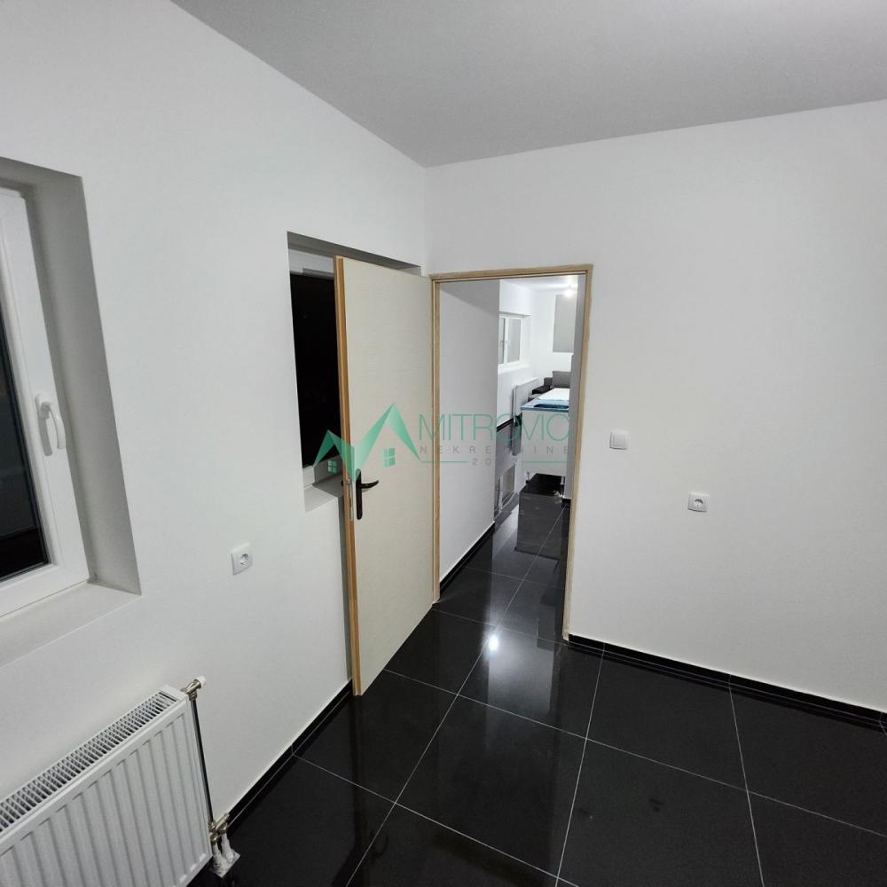 Slika 5 - Dvoiposoban stan za izdavanje, 50m2, 400€