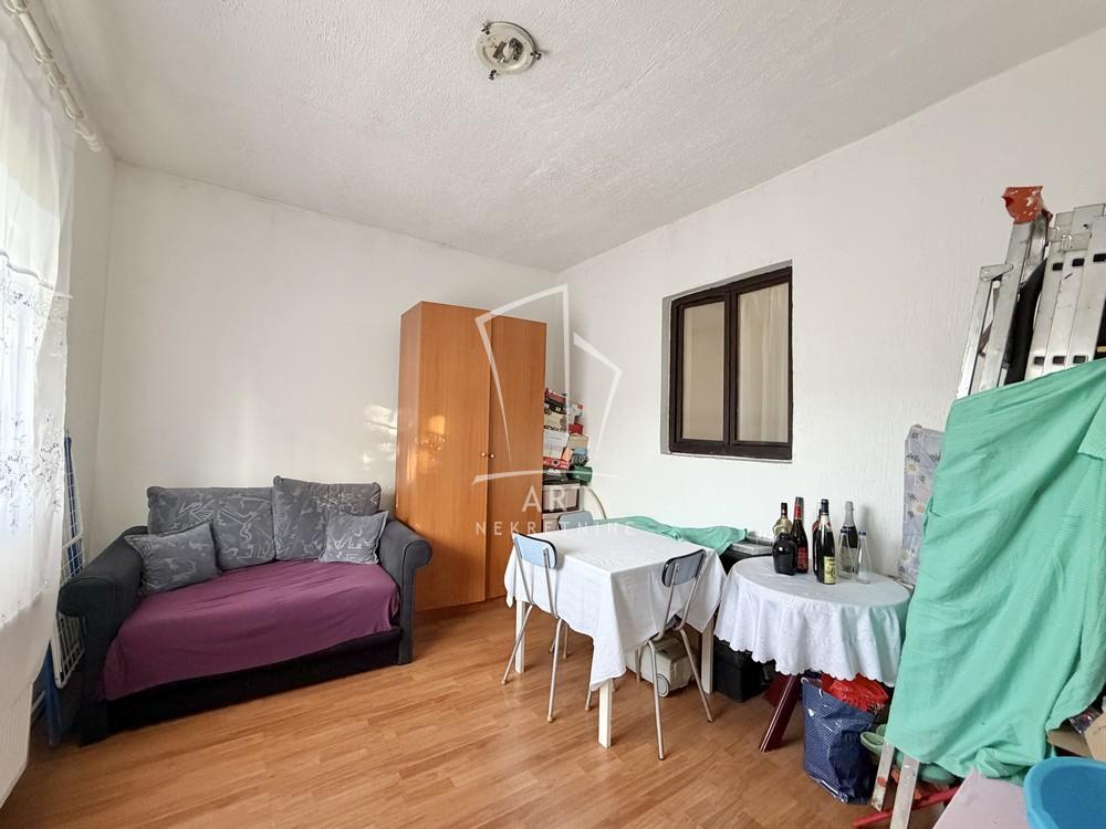 Slika 3 - Sime Šolaje, Trosoban stan na prodaju, 42m2, 120.000€