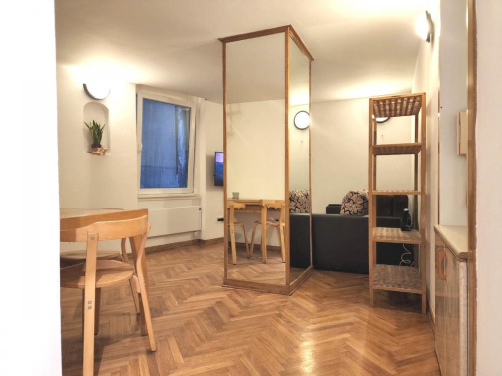 Slika 1 - Knez Mihailova, Dvosoban stan za izdavanje, 42m2, 550€