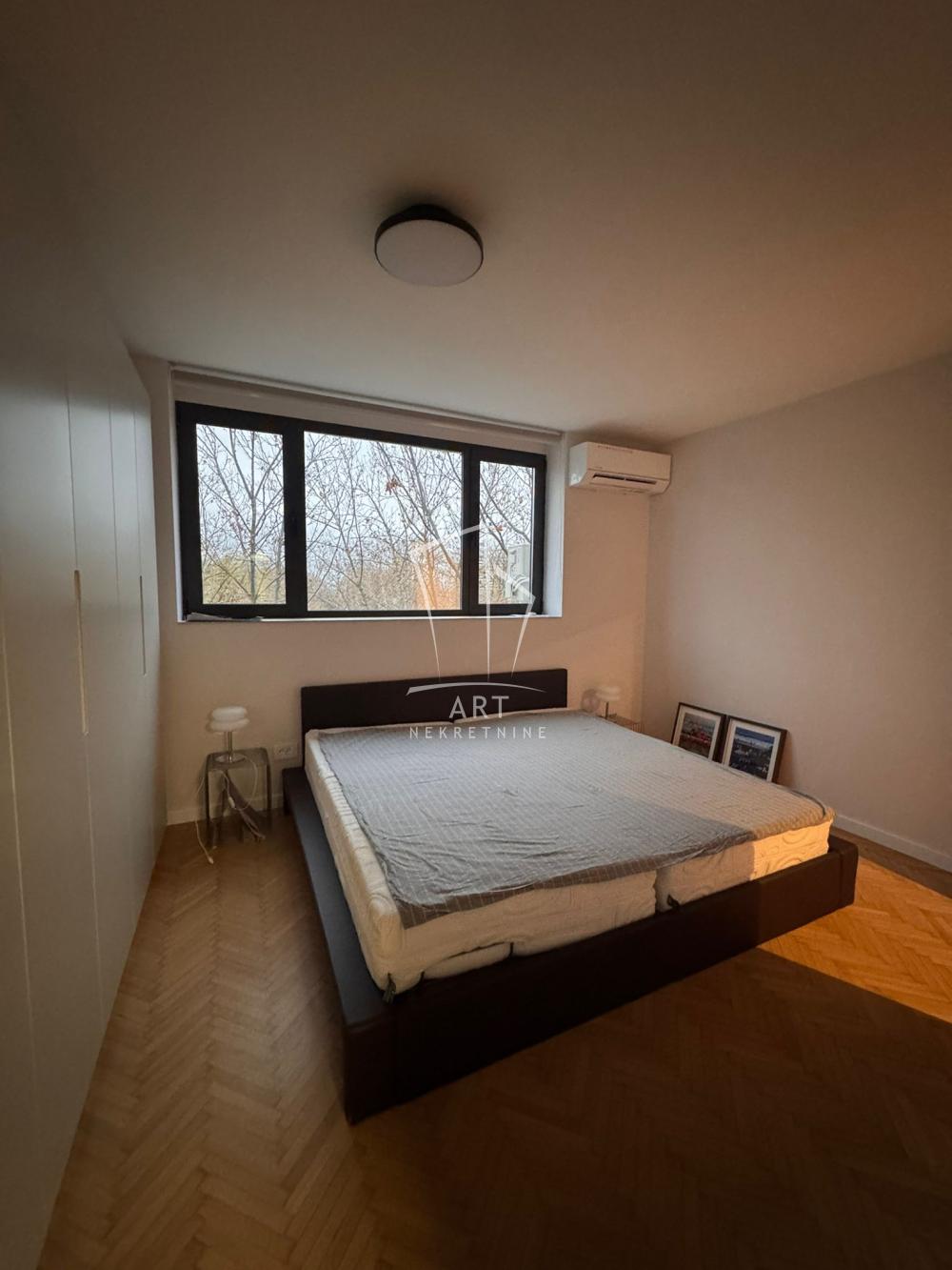 Slika 8 - Bulevar Kralja Aleksandra, Trosoban stan za izdavanje, 86m2, 1.400€