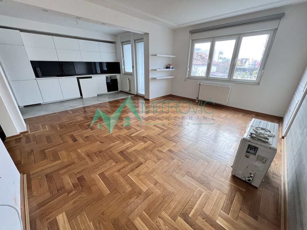 Slika 3 -  Lokal za izdavanje, 146m2, 1.100€