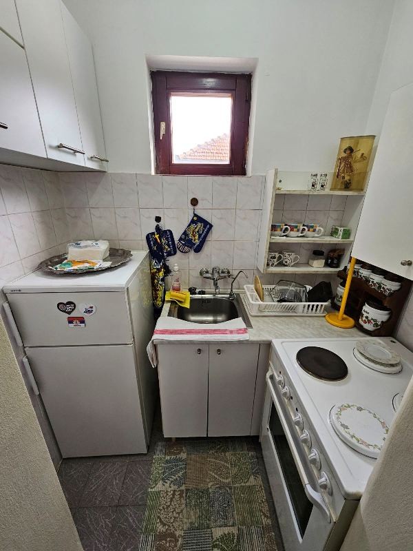 Slika 2 - Pera Ćetkovića prolaz, Jednosoban stan za izdavanje, 26m2, 300€
