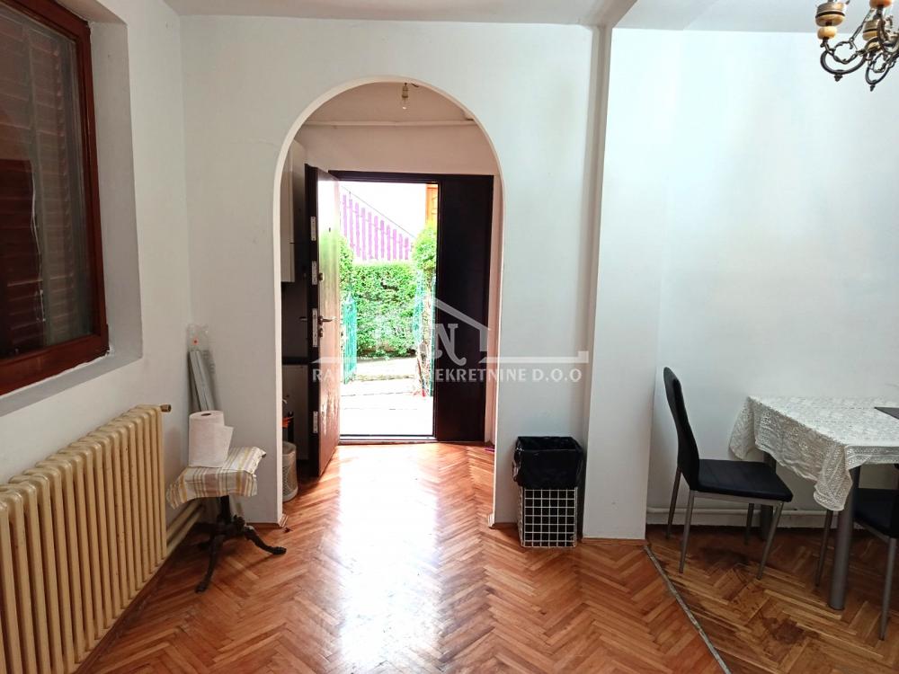 Slika 5 - Omladinsko šetalište, Dvosoban stan na prodaju, 68m2, 115.000€