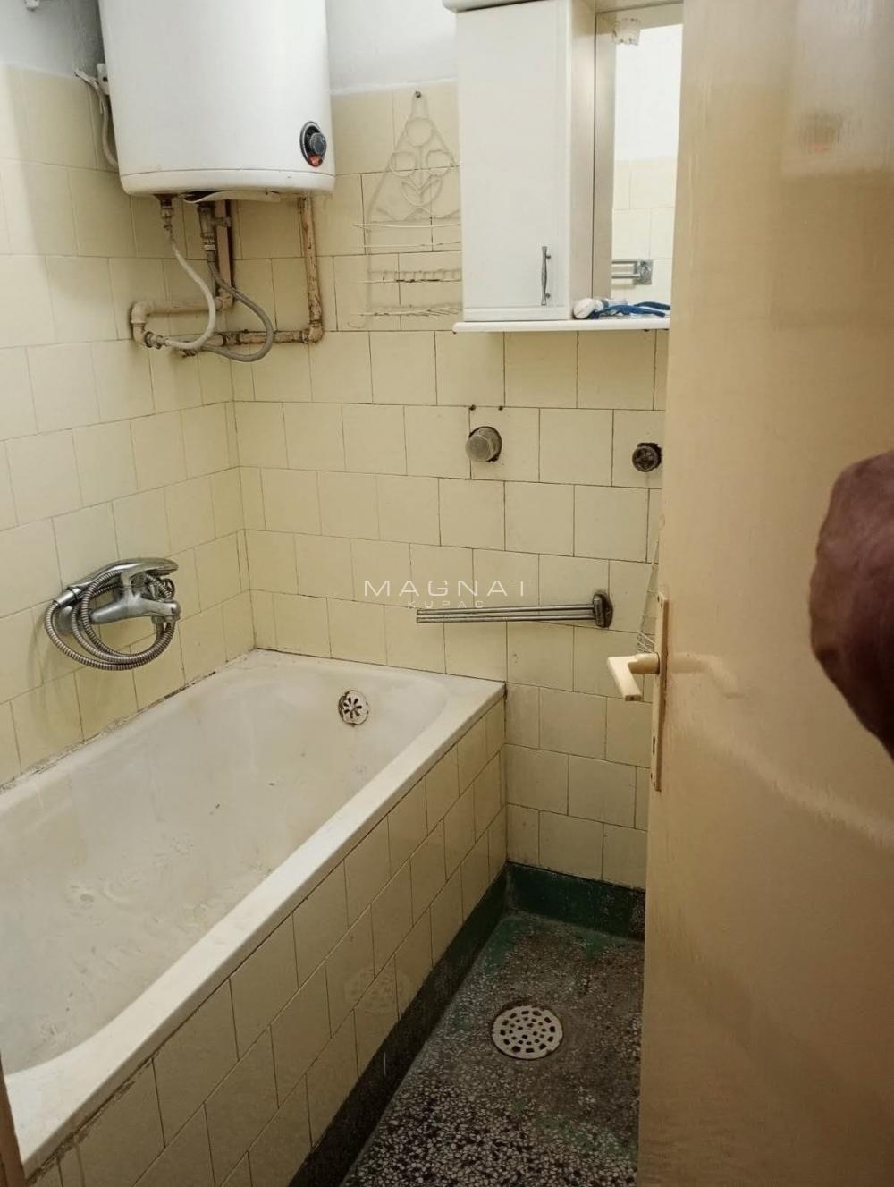 Slika 6 - Marijane Gregoran 1. prolaz, Trosoban stan na prodaju, 72m2, 150.000€