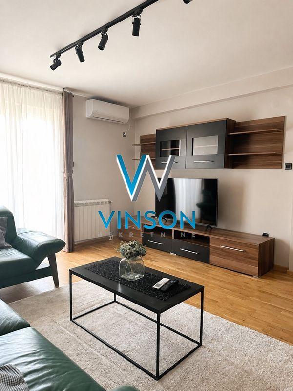 Slika 1 - Bulevar oslobođenja, Jednoiposoban stan za izdavanje, 48m2, 450€