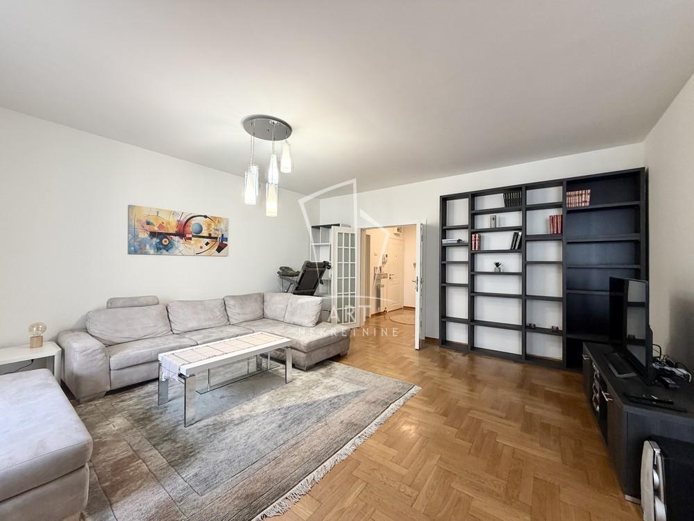 Slika 2 - Dubljanska, Trosoban stan za izdavanje, 106m2, 1.800€