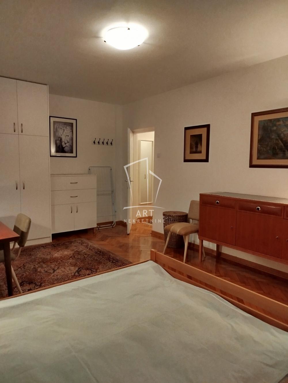 Slika 4 - Aleksinačkih rudara, Dvosoban stan za izdavanje, 45m2, 650€