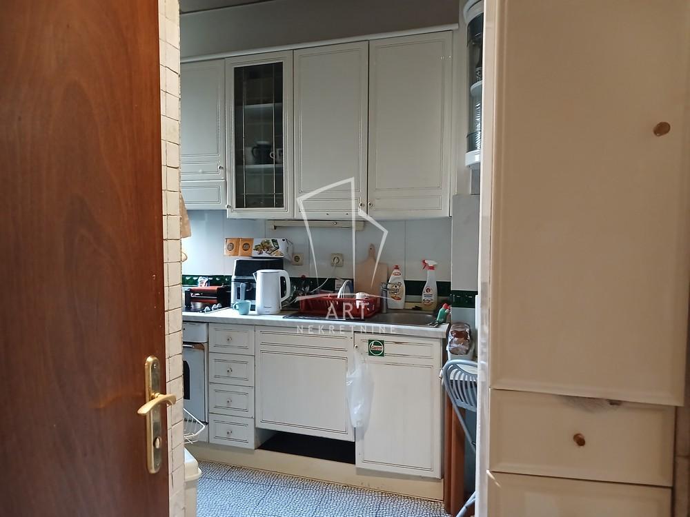 Slika 8 - Krunska, Trosoban stan na prodaju, 74m2, 385.000€