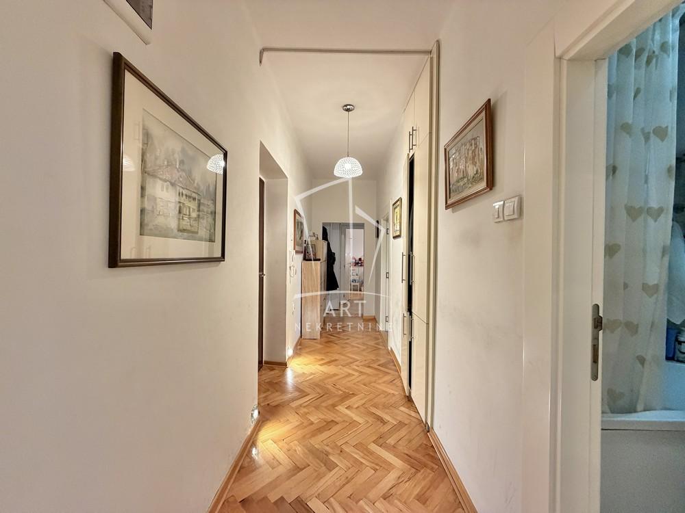 Slika 8 - Bulevar Vojvode Mišića, Trosoban stan na prodaju, 73m2, 279.900€