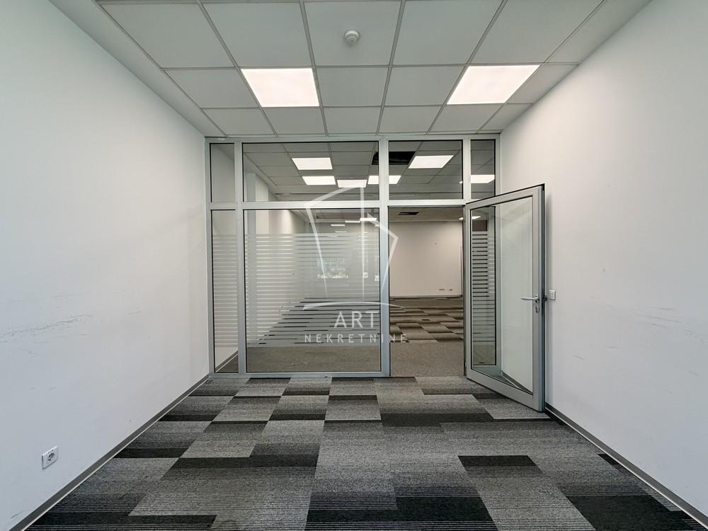 Slika 6 - Vladimira Popovića,  Lokal za izdavanje, 330m2, 5.215€