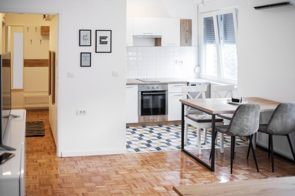 Slika 7 - Makedonska, Jednoiposoban stan za izdavanje, 40m2, 600€