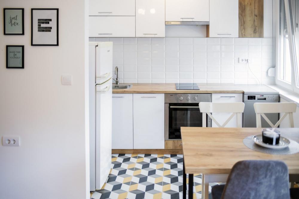Slika 8 - Makedonska, Jednoiposoban stan za izdavanje, 40m2, 600€