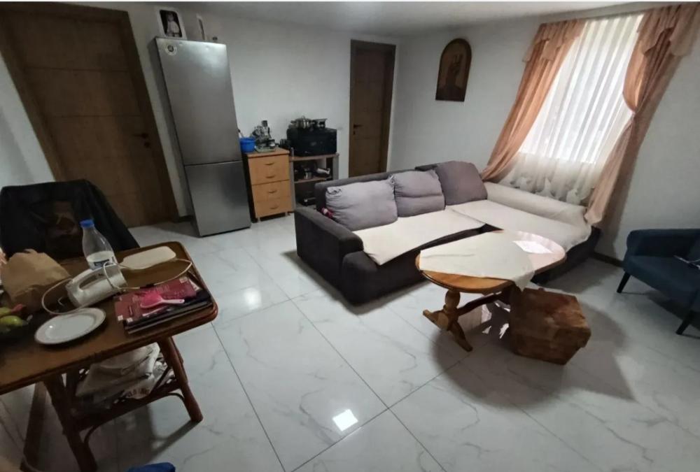 Slika 8 - Paragovo, Kuća na prodaju, 700m2, 370.000€
