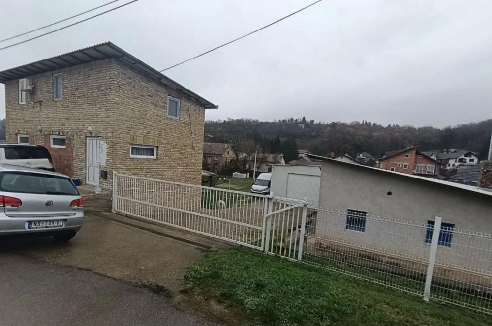 Slika 1 - Paragovo, Kuća na prodaju, 700m2, 370.000€