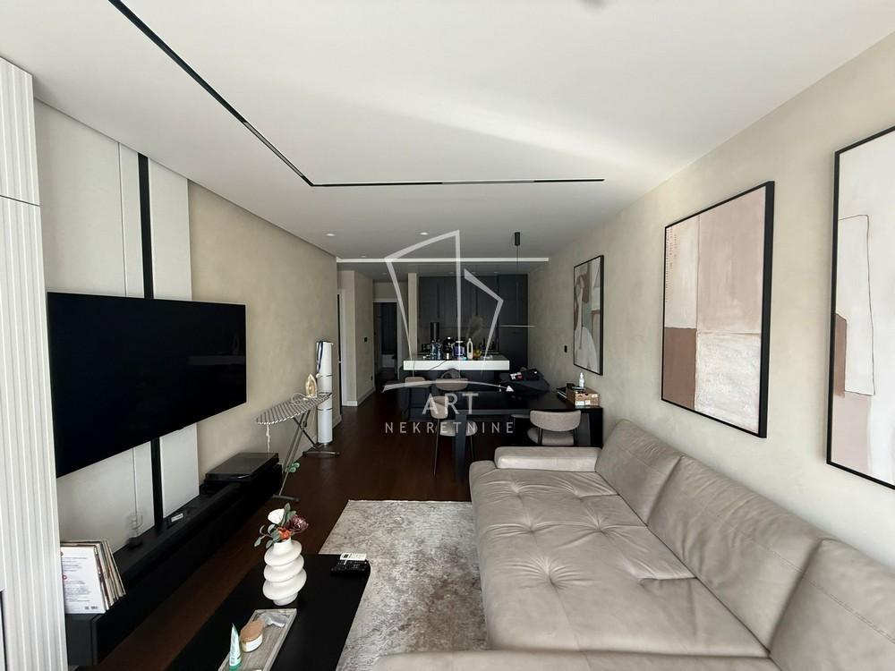 Glavna slika -Cara Dušana, Trosoban stan za izdavanje, 72m2, 1.500€