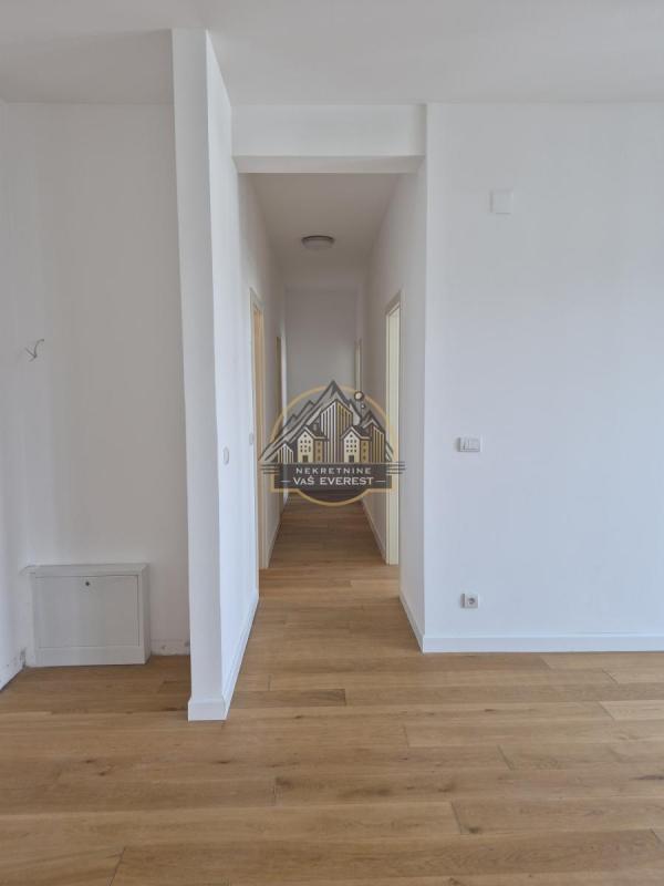 Slika 4 - Trosoban stan na prodaju, 107m2, 430.000€