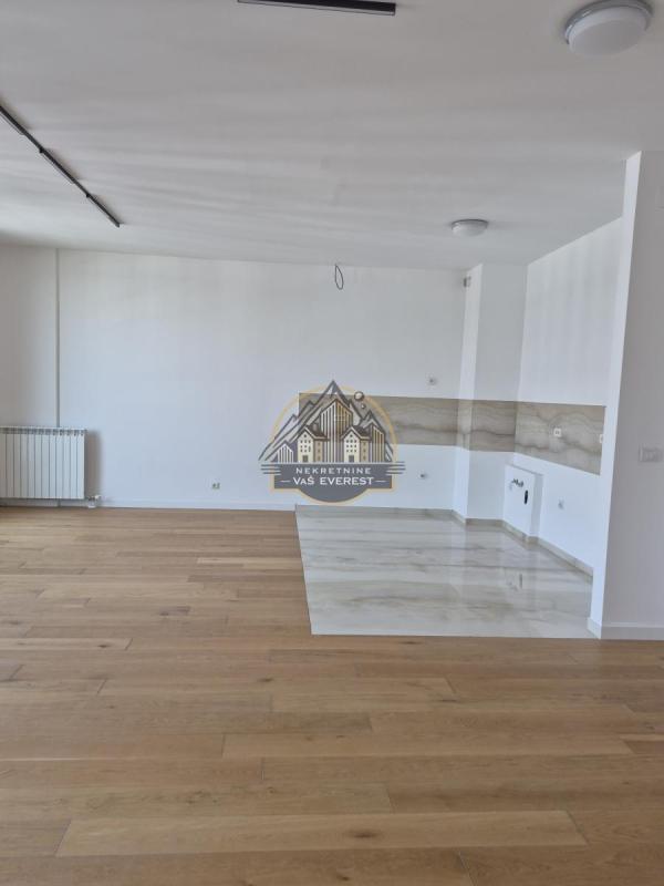 Slika 3 - Trosoban stan na prodaju, 107m2, 430.000€