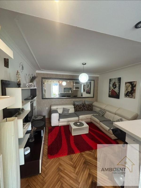Slika 1 - Trosoban stan za izdavanje, 68m2, 600€