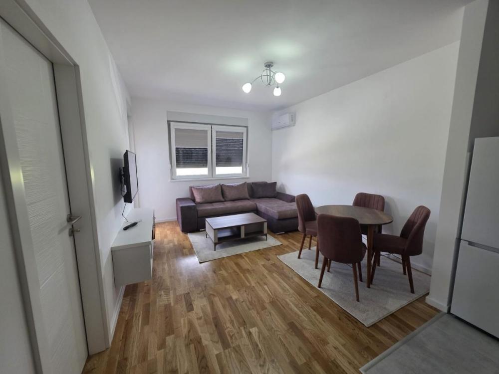 Glavna slika -Dvoiposoban stan na prodaju, 48m2, 121.500€
