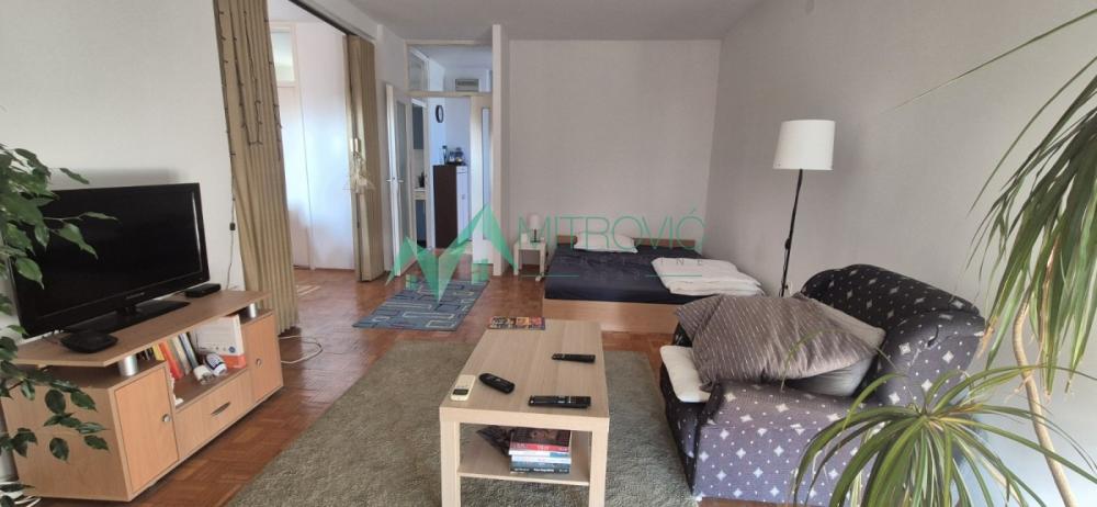 Slika 1 - Jednosoban stan za izdavanje, 45m2, 300€