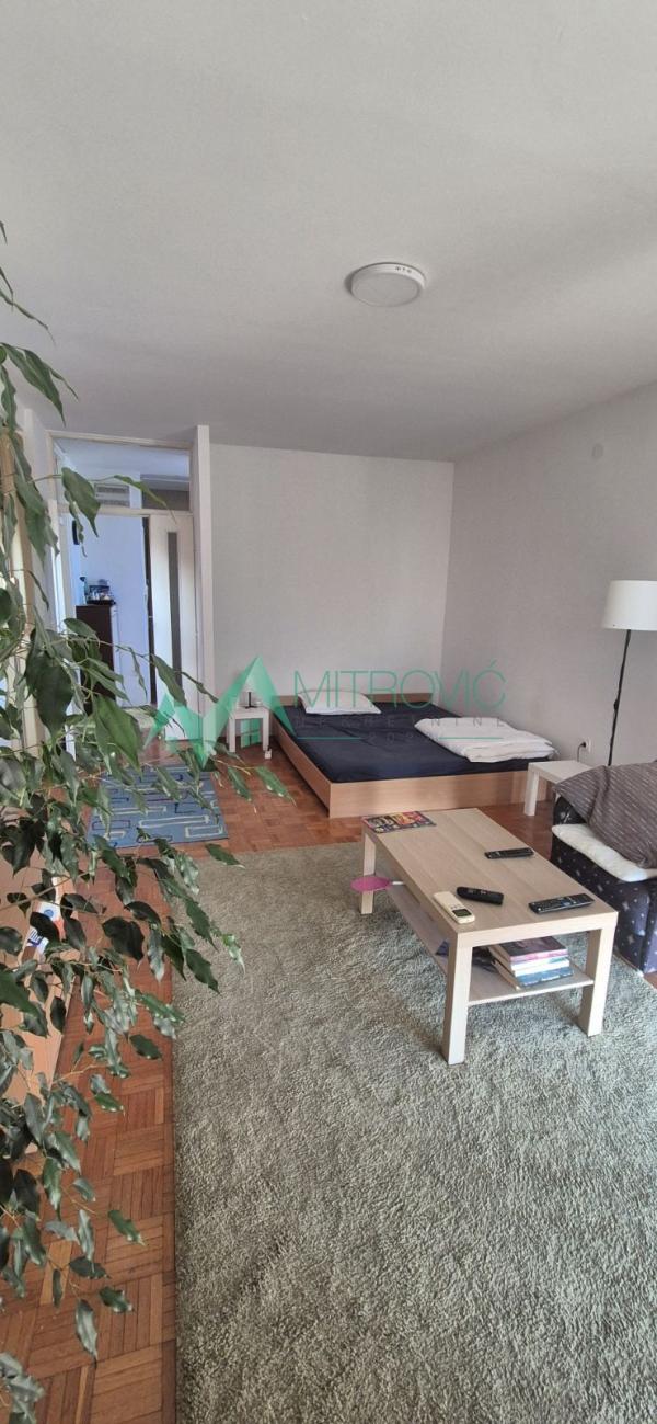 Slika 3 - Jednosoban stan za izdavanje, 45m2, 300€
