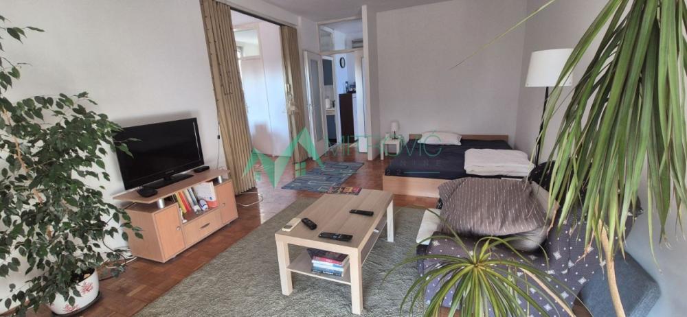 Slika 2 - Jednosoban stan za izdavanje, 45m2, 300€