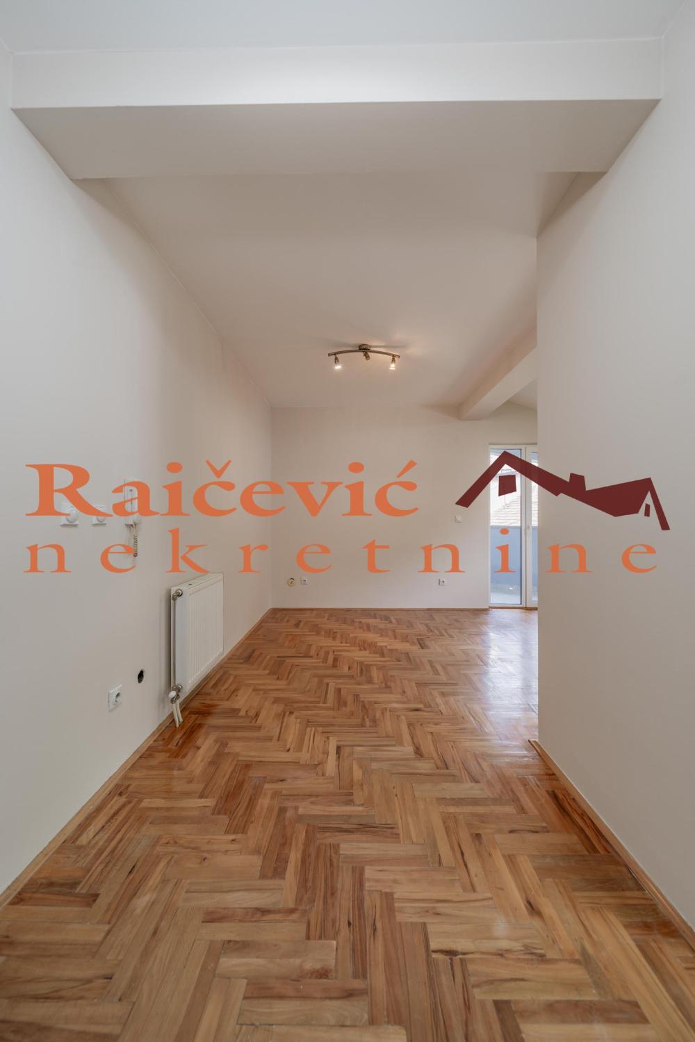 Slika 1 - Humski put, Jednoiposoban stan na prodaju, 31m2, 99.000€