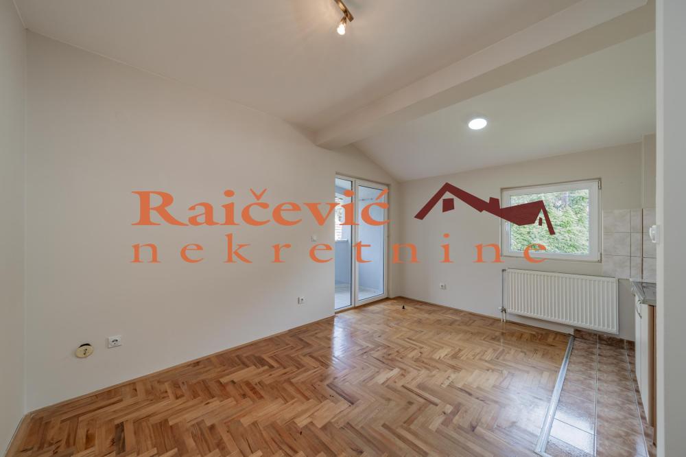 Slika 2 - Humski put, Jednoiposoban stan na prodaju, 31m2, 99.000€
