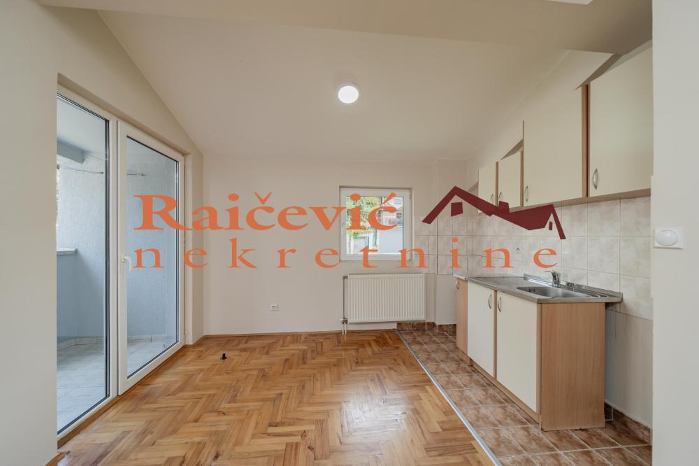 Slika 4 - Humski put, Jednoiposoban stan na prodaju, 31m2, 99.000€