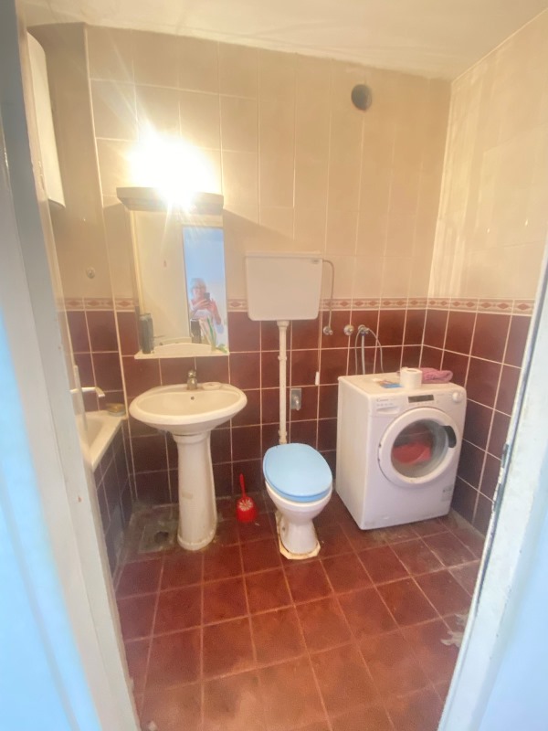 Slika 5 - Dušana Vukasovića, Trosoban stan na prodaju, 75m2, 189.000€